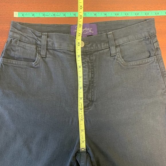 NYDJ High Waisted - Picture 2 of 10